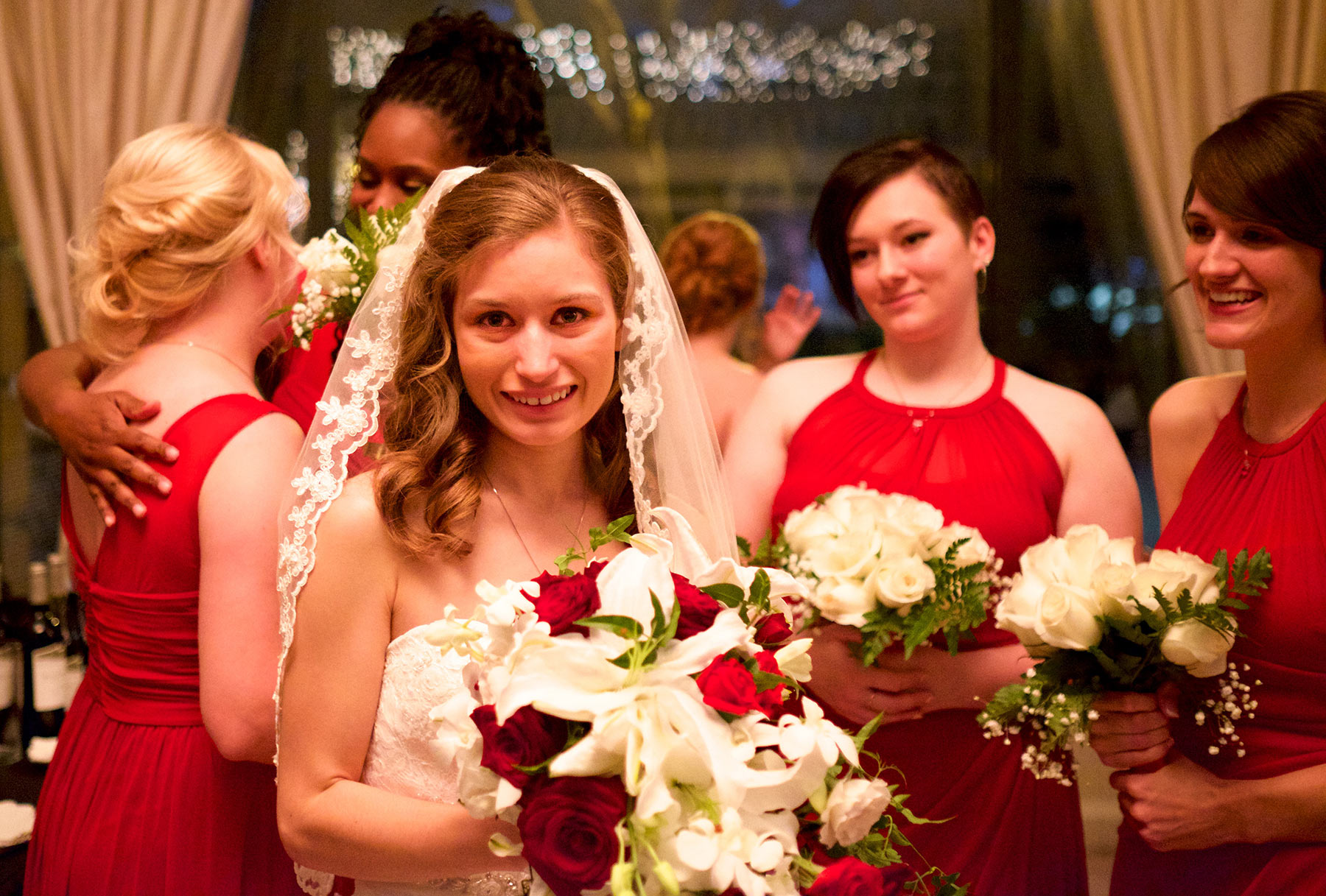 savannah-bride-with-bridesmaidsfor-web-